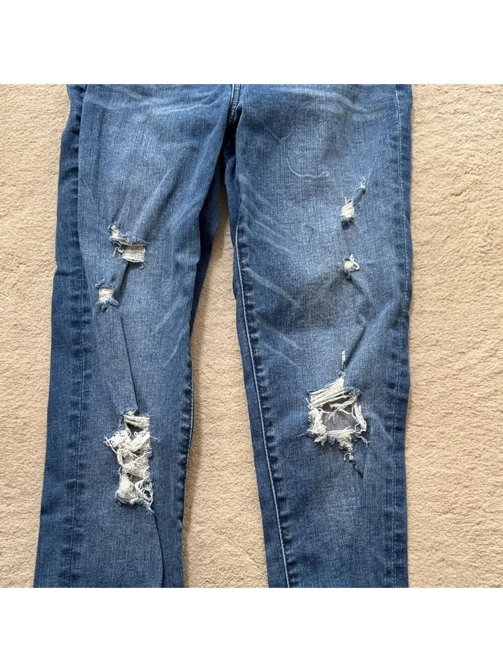 Abercrombie & Fitch Dark Blue Distressed Skinny Jeans sz 27/4